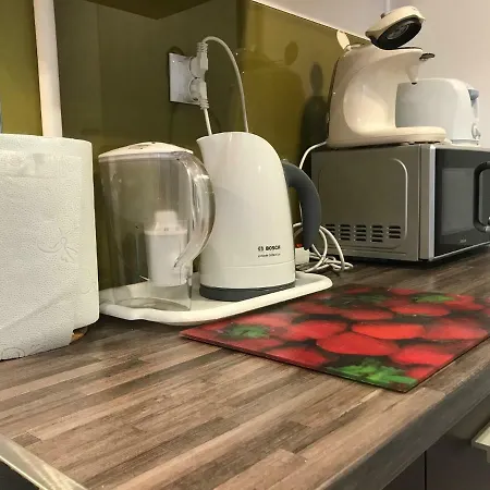 Grochowy - Stare Apartman Poznań